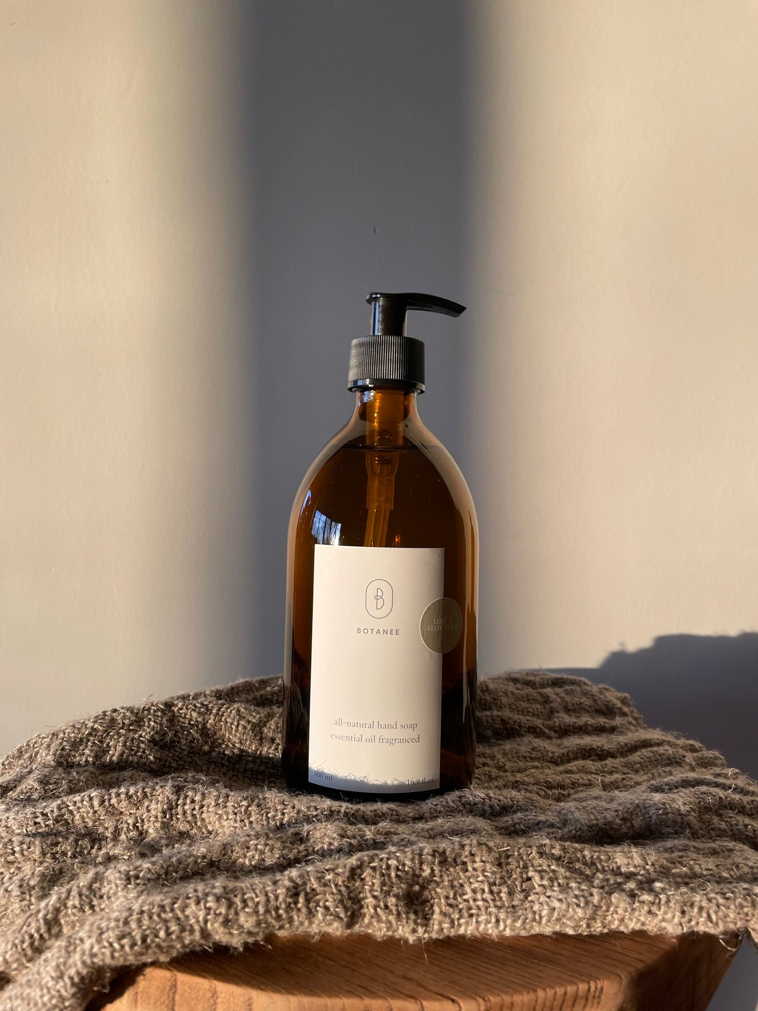 500ml | all-natural hand soap | lime & aloe vera