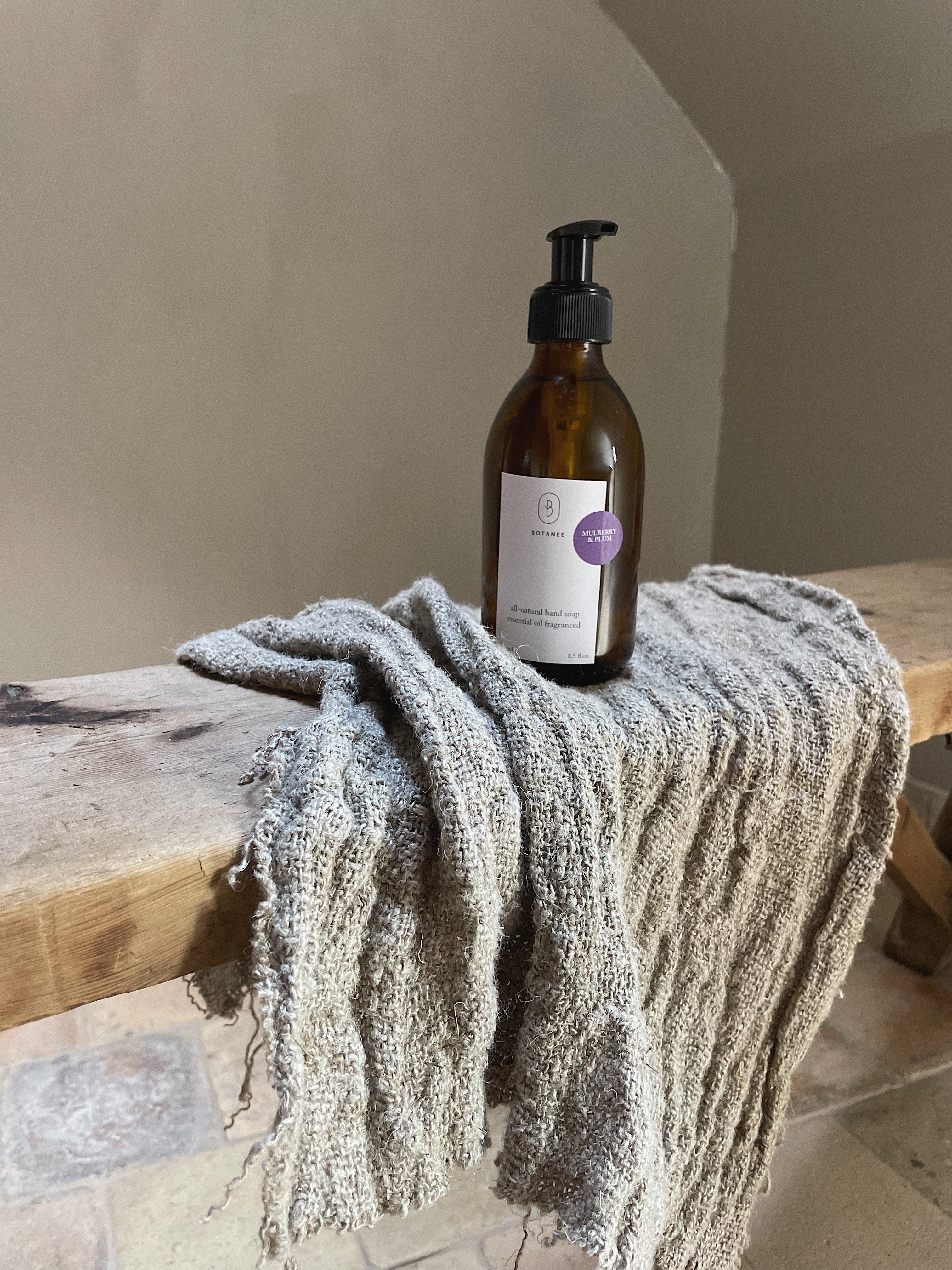 250ml | all-natural hand soap | mulberry & plum