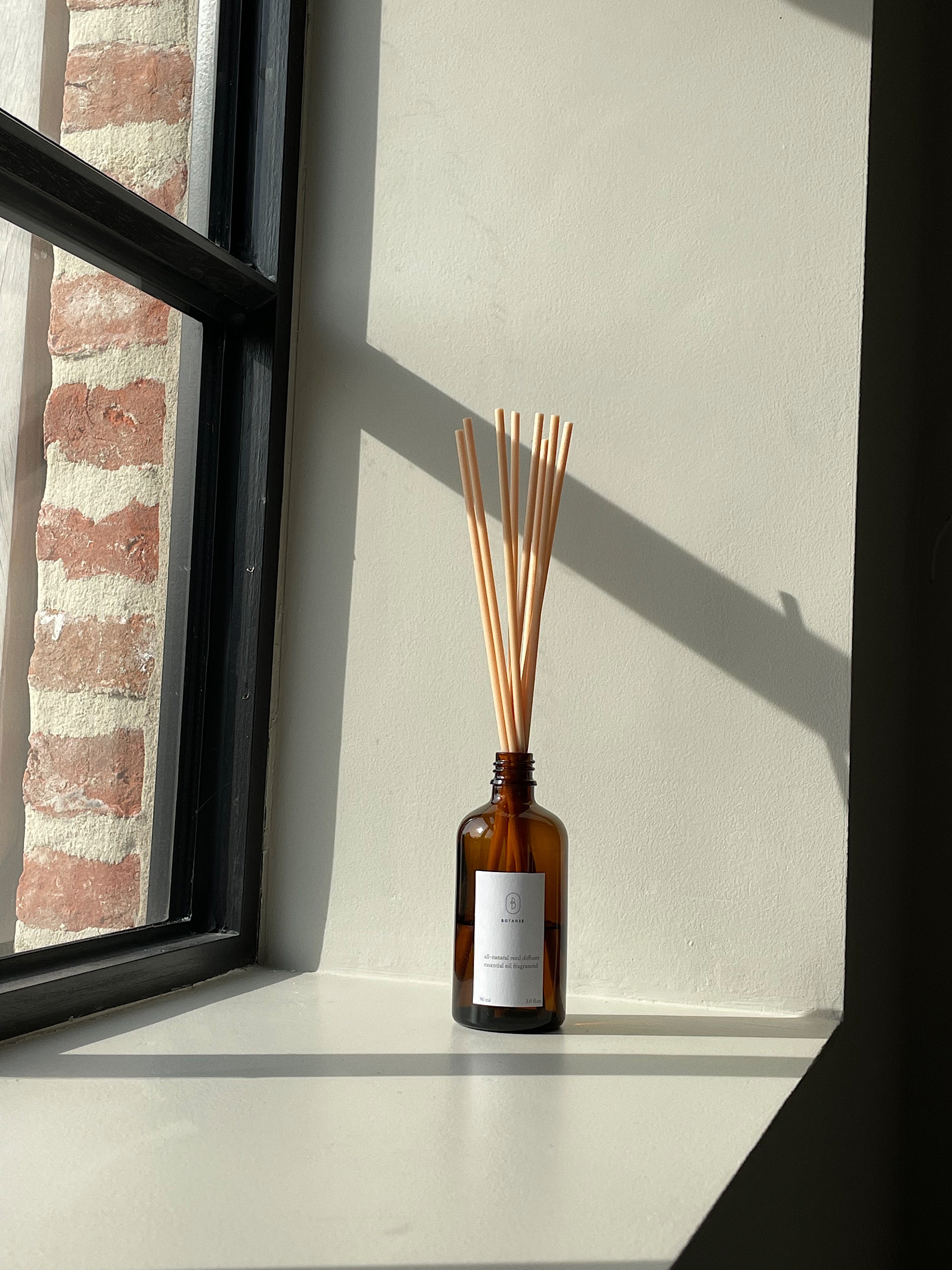 Natural reed diffuser | sunshine in a bottle